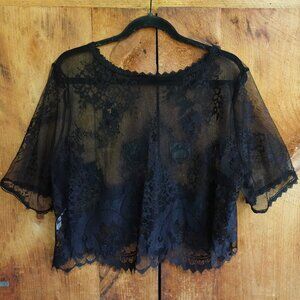 Sheer Lace Shortsleeved Crop
